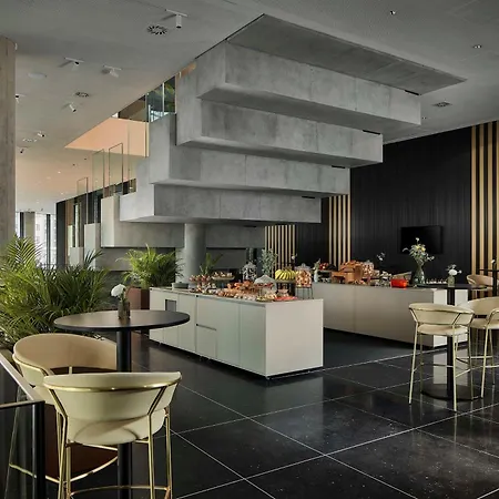 Nh Collection Frankfurt Spin Tower 4*