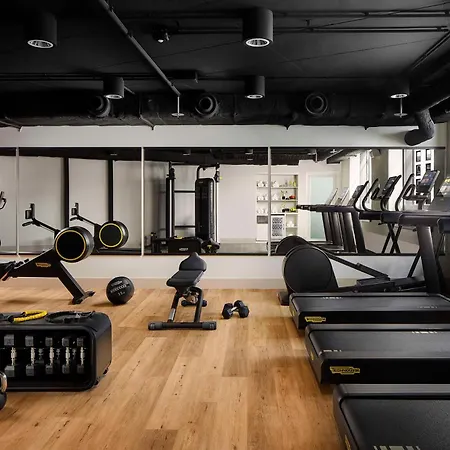 Szálloda Nh Collection Frankfurt Spin Tower 4*