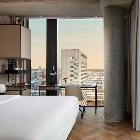 Szálloda Nh Collection Frankfurt Spin Tower 4*