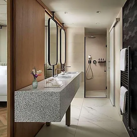 Nh Collection Frankfurt Spin Tower Hotel 4*