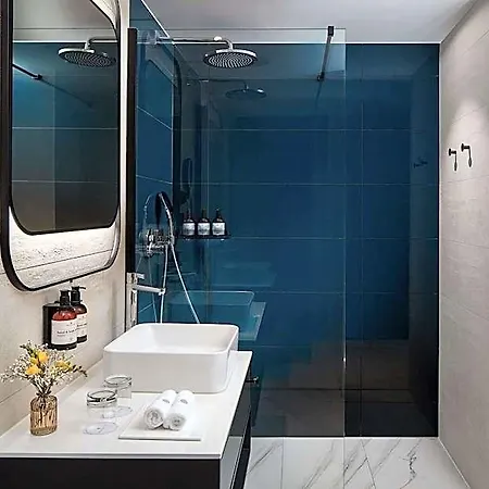 Hotel Nh Collection Frankfurt Spin Tower 4*